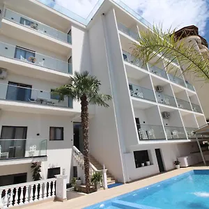 *** Hotel Julia Albania