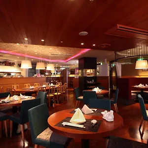 Plaza 4* Osaka